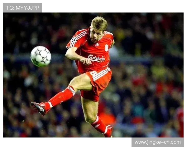 利物浦足球明星球员的辉煌历程与传奇瞬间回顾